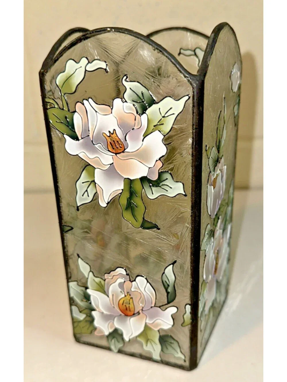Tiffany Style Victorian Lamp Shade Candle Cover Stained Glass Magnolia Flowers